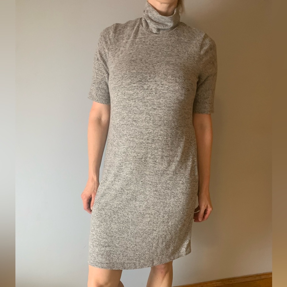Philosophy heather grey collared 1/2 zip sweater dress. Size L
